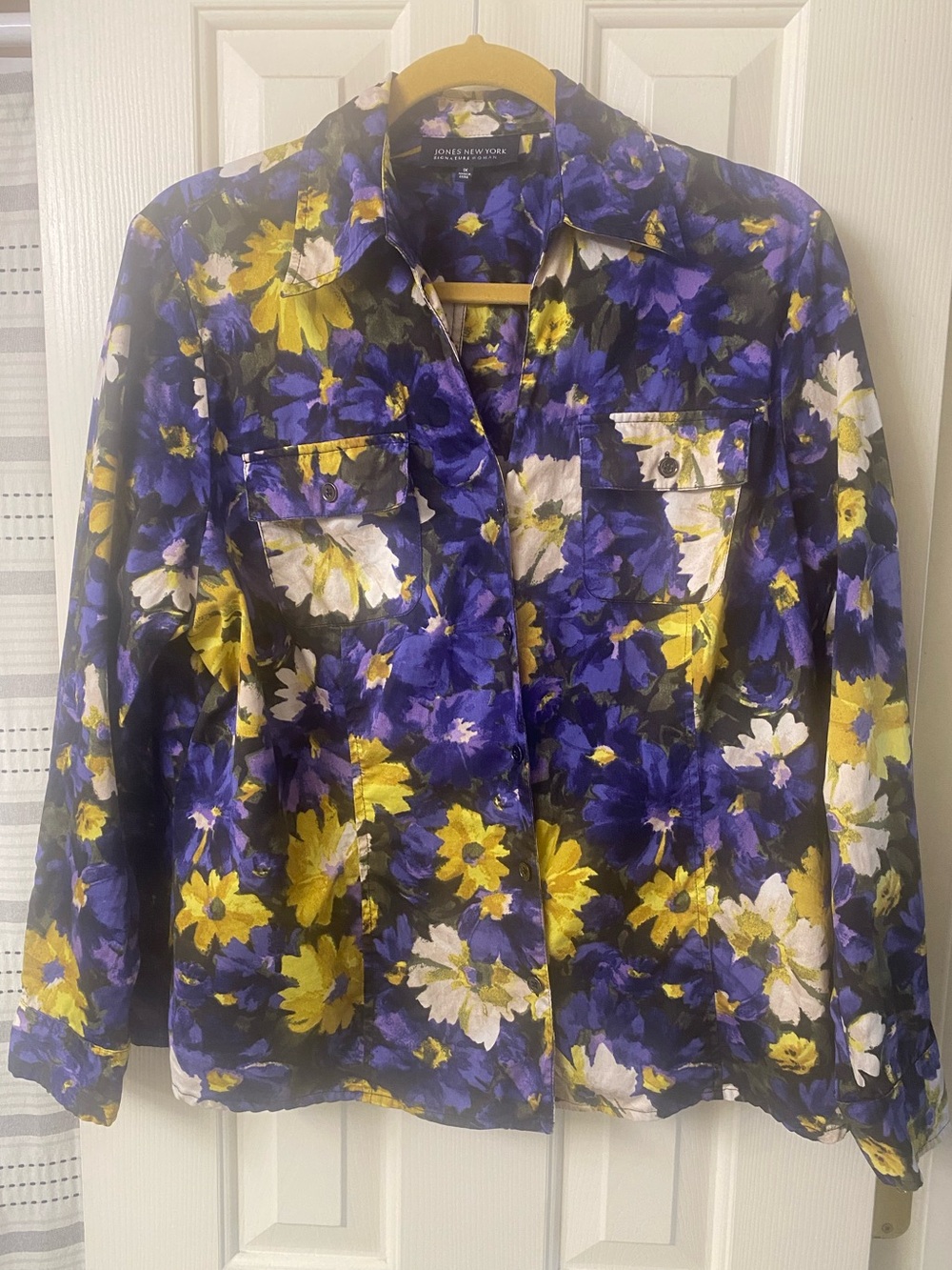 Jones New York Signature Multi Color Floral Pattern Button-Down Shirt Size 1X